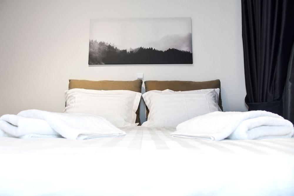 Central Apartment At Echarxia 2 Beds For 5 Pers By Mps เอเธนส์ ภายนอก รูปภาพ